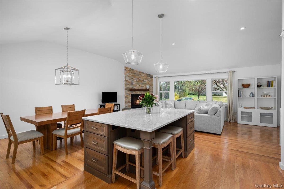 8 Fairlawn Parkway
