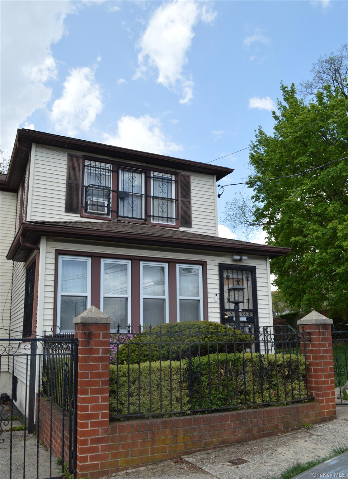 6 Johnson Street