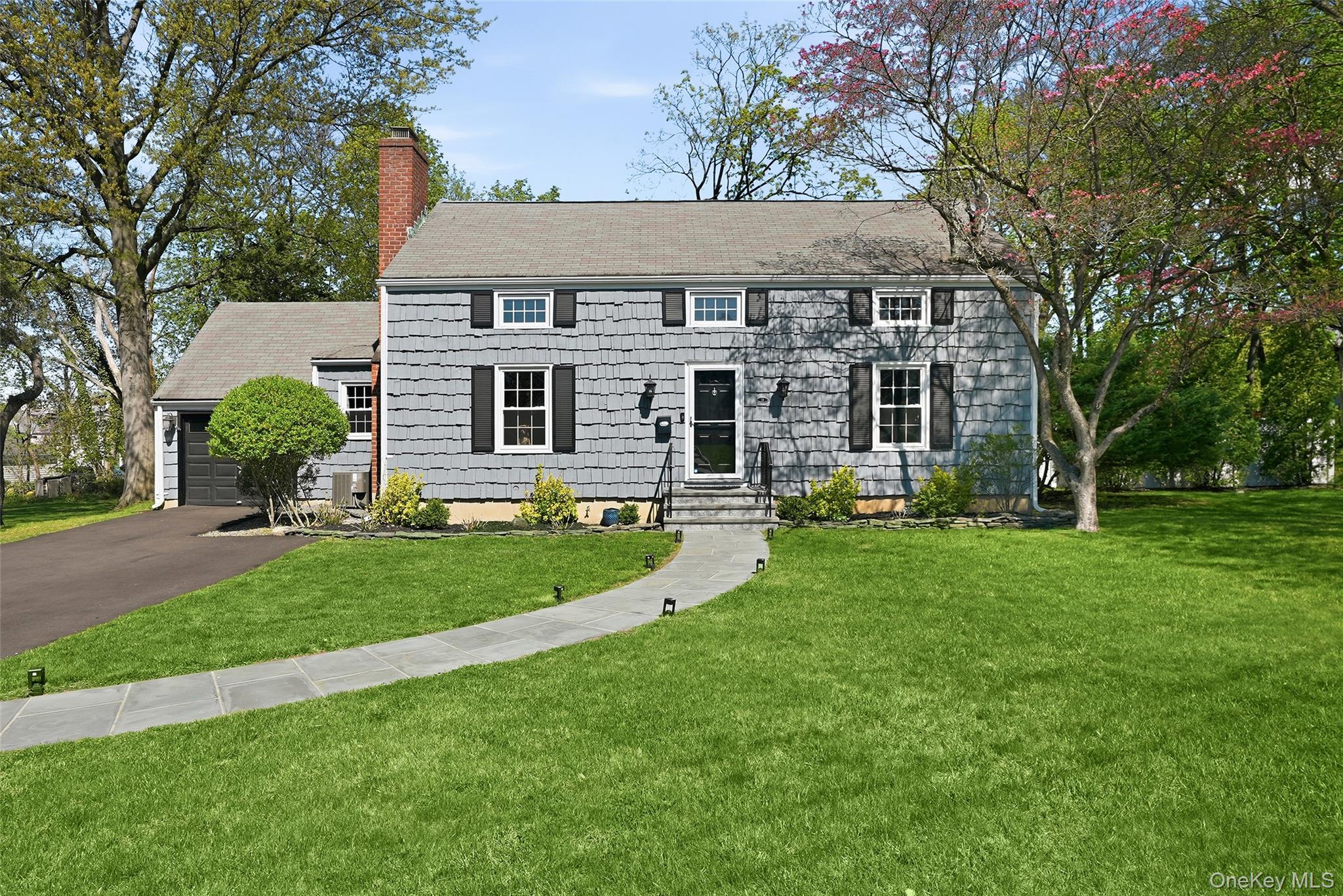 11 Burdsall Drive