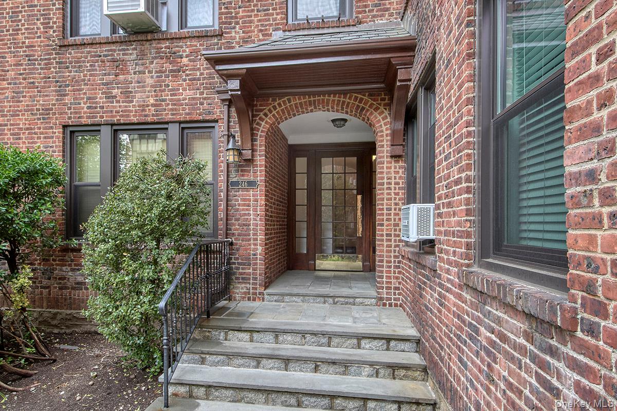 246 Bronxville Road Unit: I3