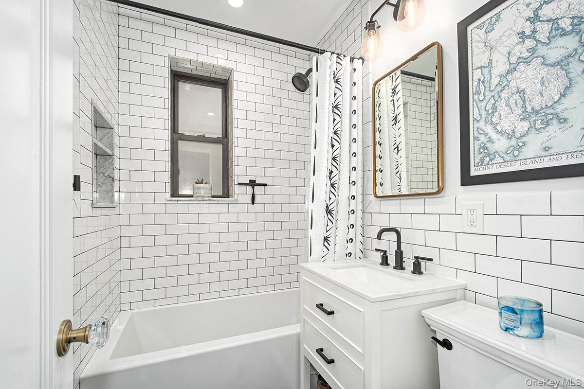 246 Bronxville Road Unit: I3