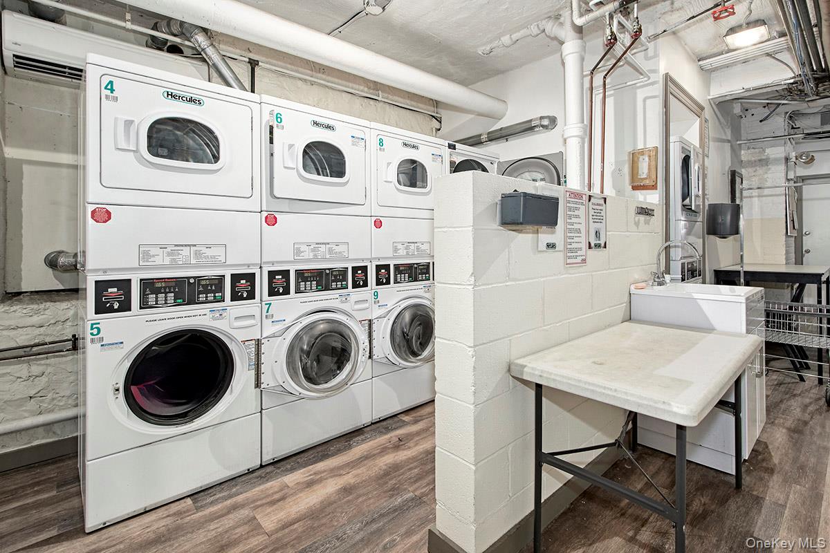 246 Bronxville Road Unit: I3
