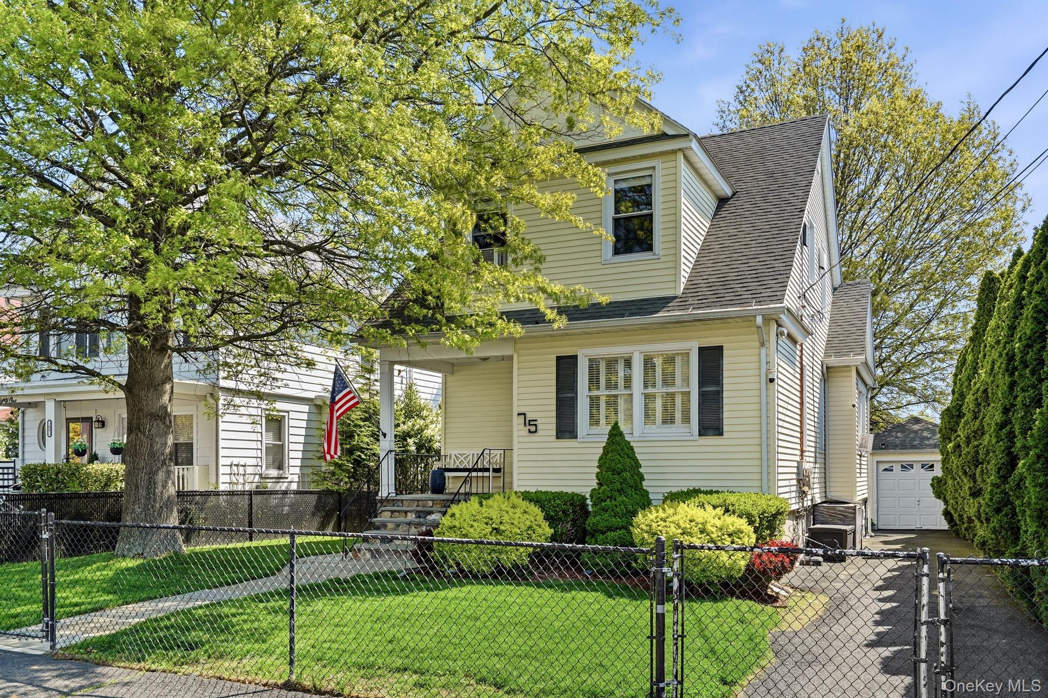 75 Hillcrest Avenue