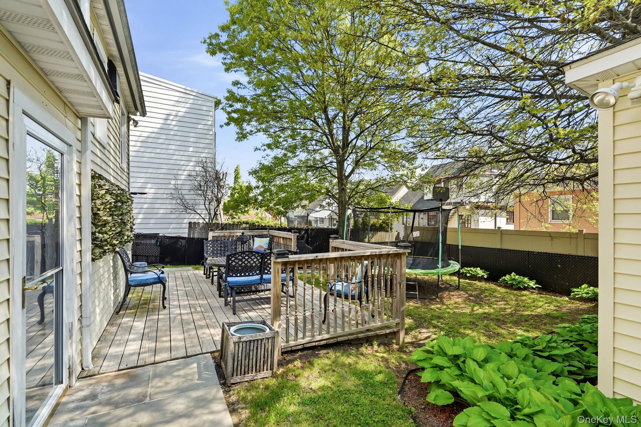 75 Hillcrest Avenue
