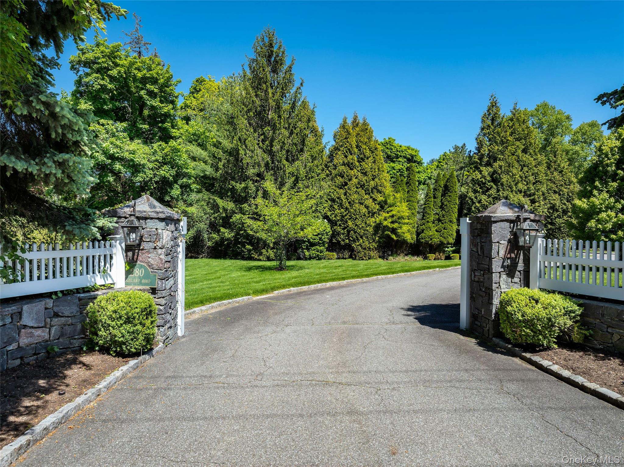 280 Highland Road