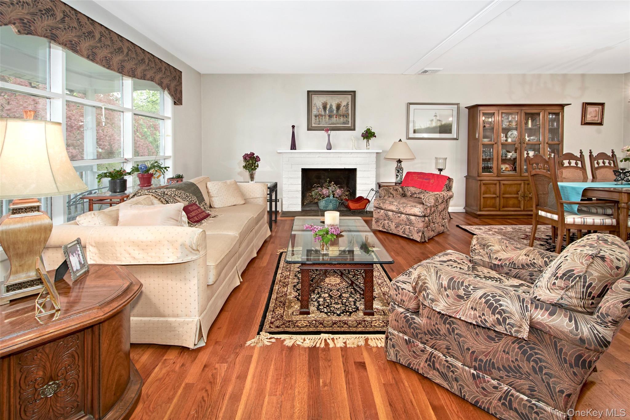 100 Lakeview Avenue