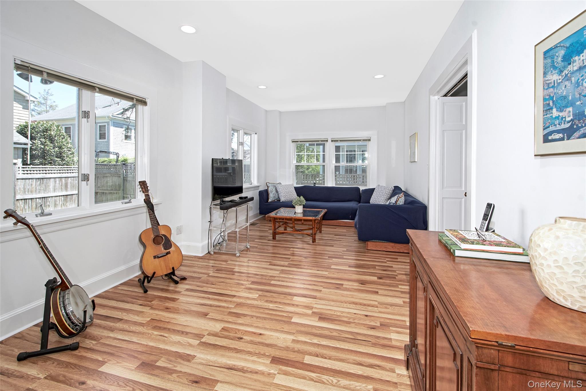 42 Oakwood Avenue