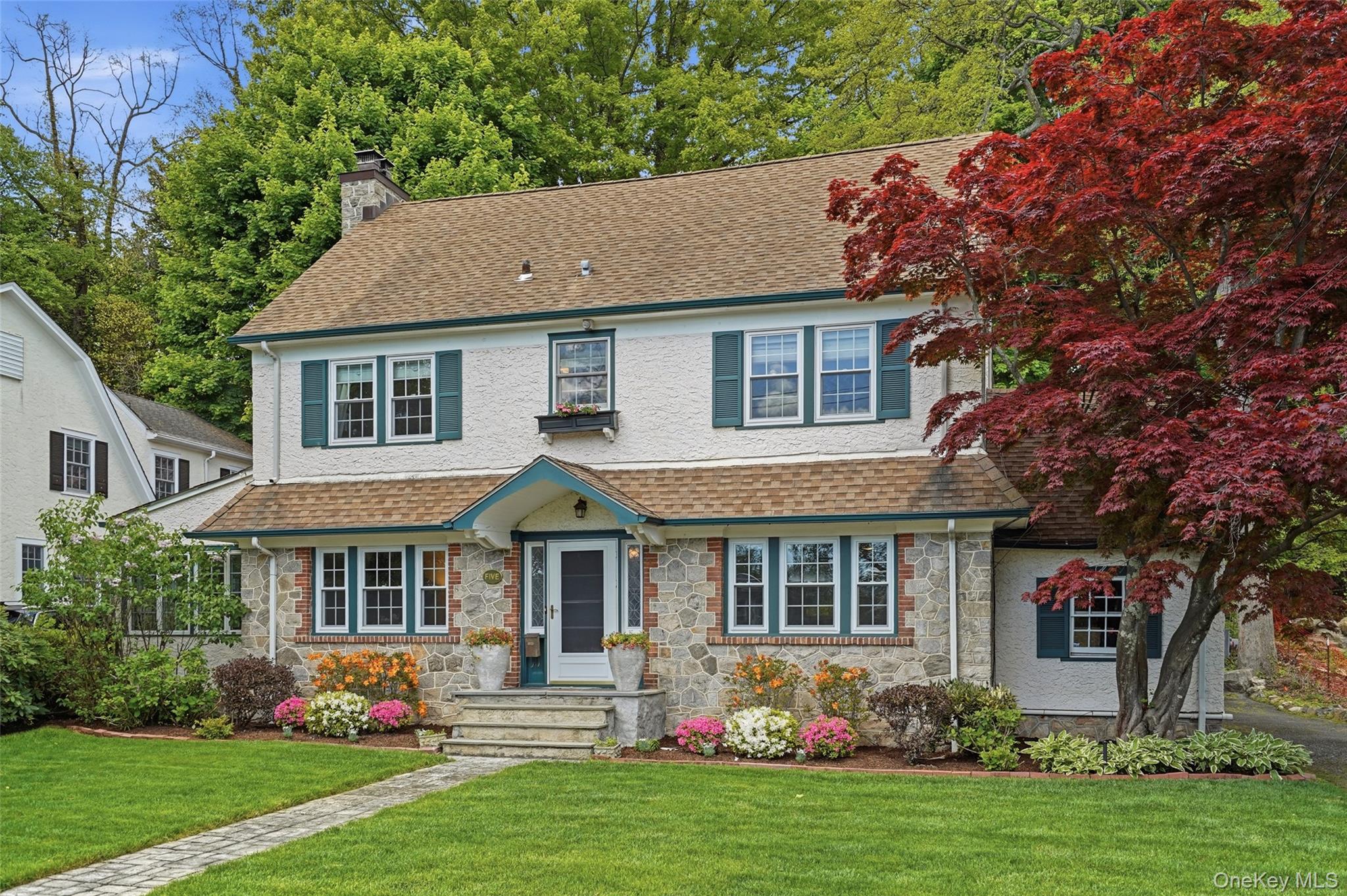 5 Allendale Drive