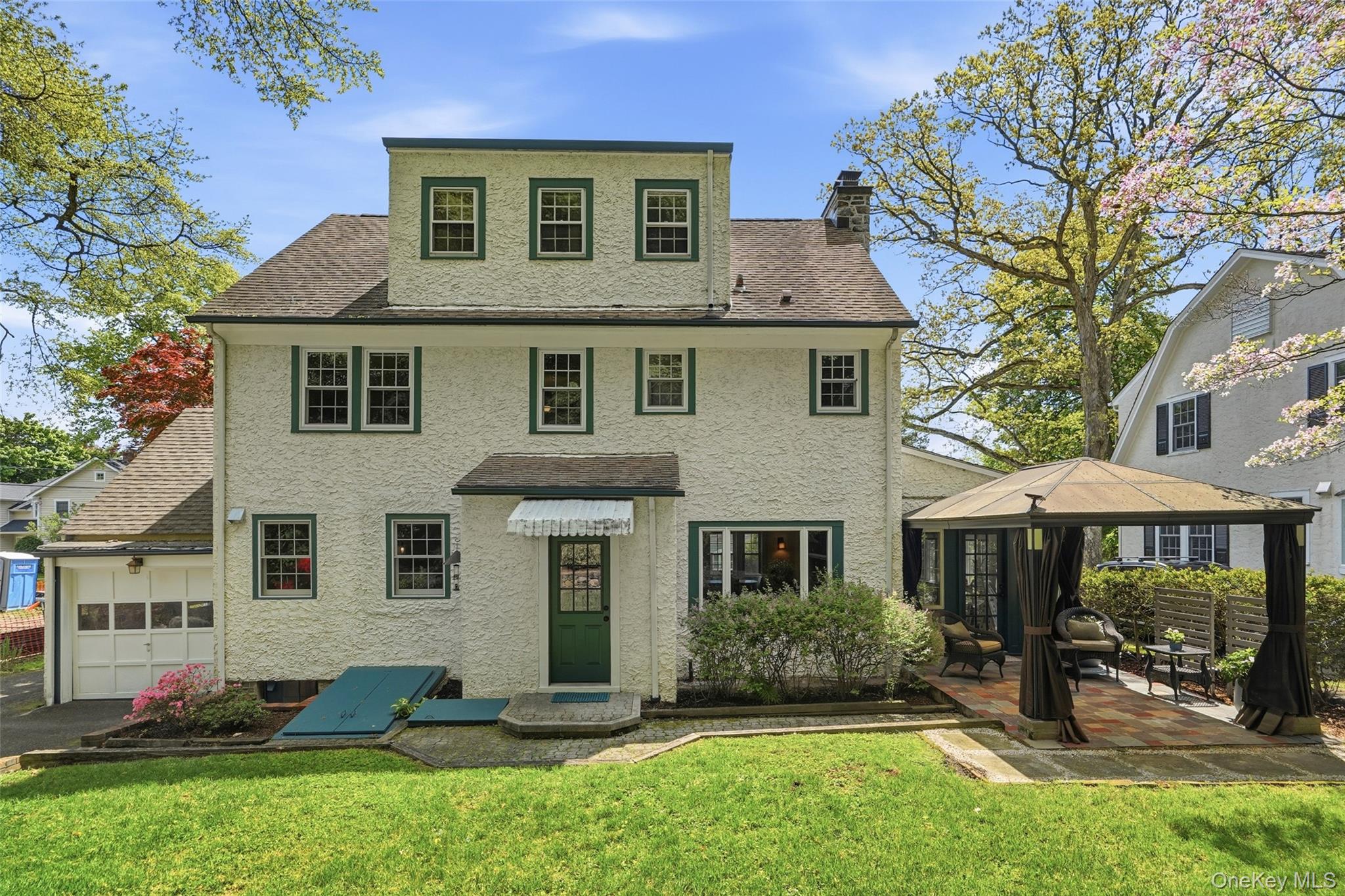 5 Allendale Drive
