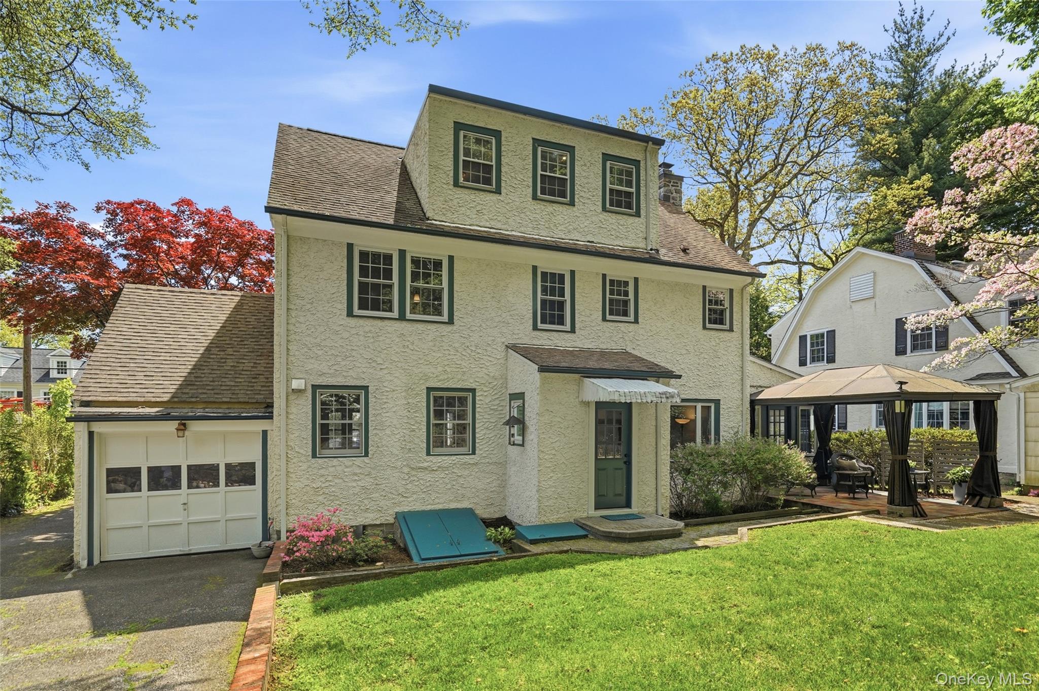 5 Allendale Drive