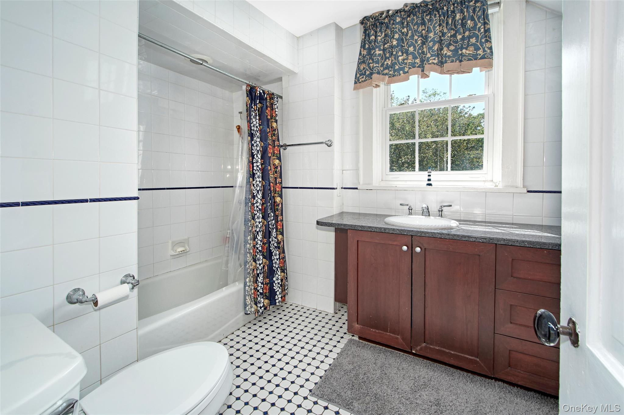 18 Puritan Road