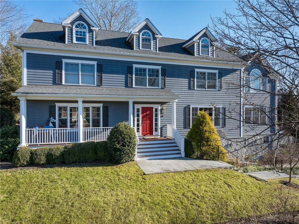 10 Evergreen Avenue