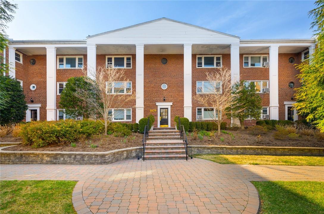1829 Palmer Avenue Unit: 2D