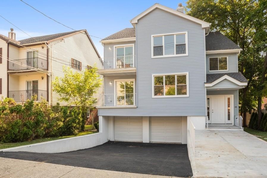 52 Washington Street Unit: 1