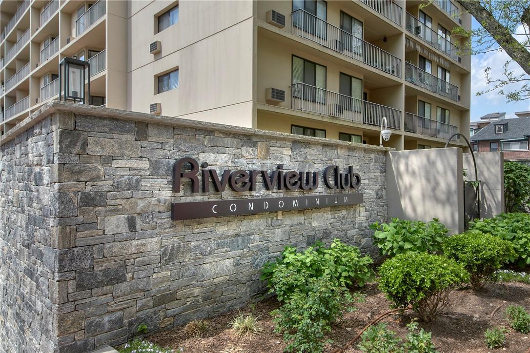 1155 Warburton Avenue Unit: 4N
