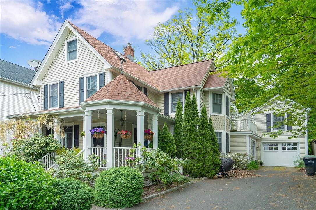 73 Mead Avenue