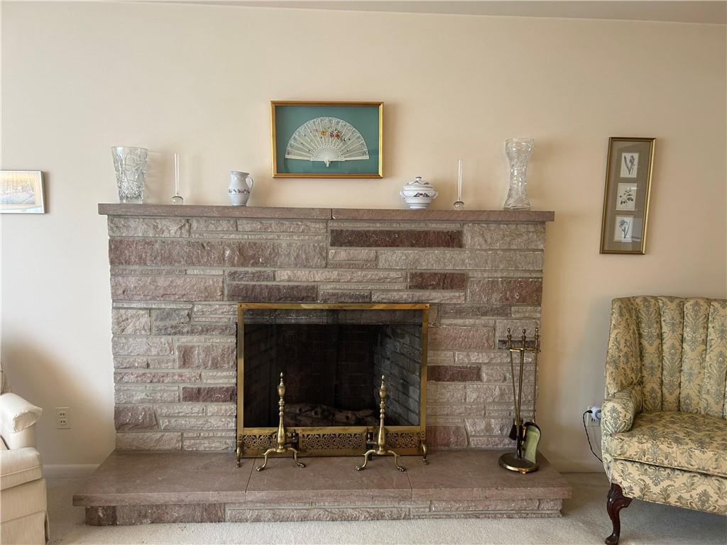 30 W High Street