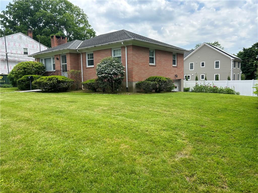 30 W High Street