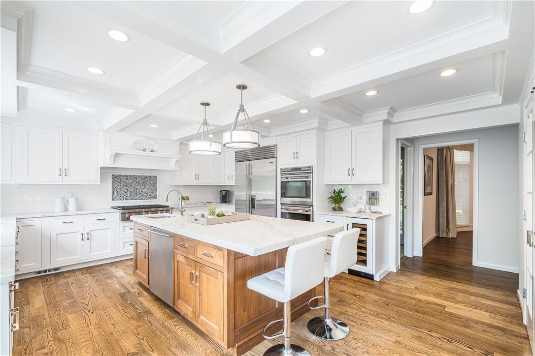 31 Hemlock Hills