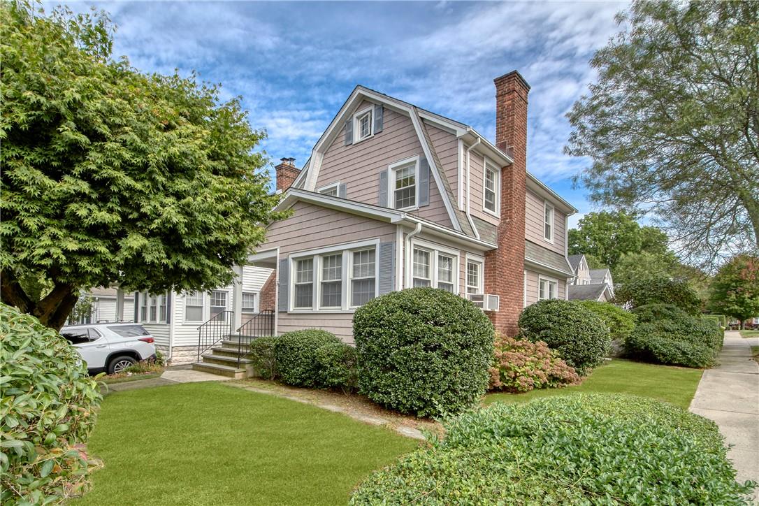 6 York Avenue