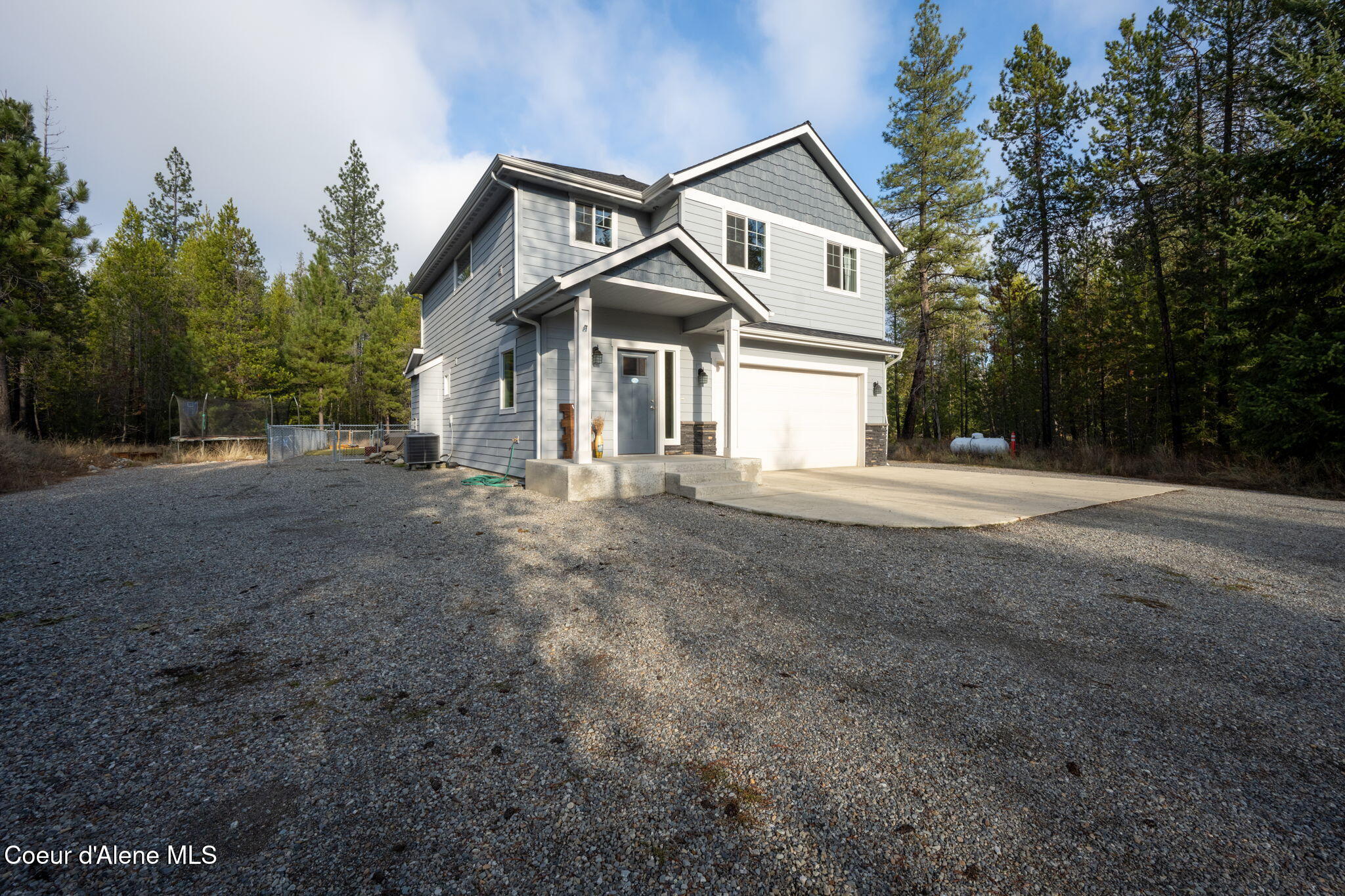 3739 W HILLSDALE RD