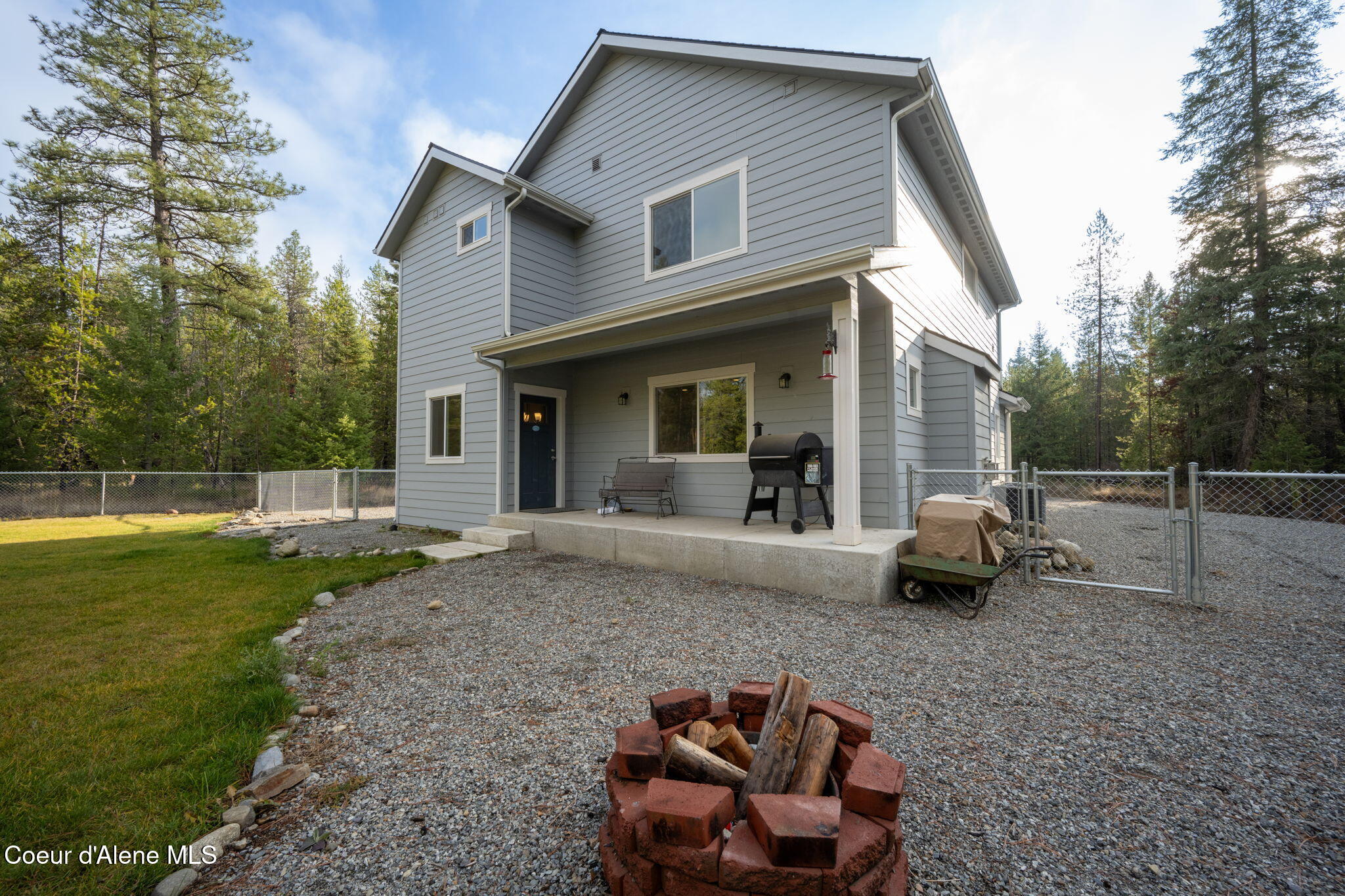 3739 W HILLSDALE RD