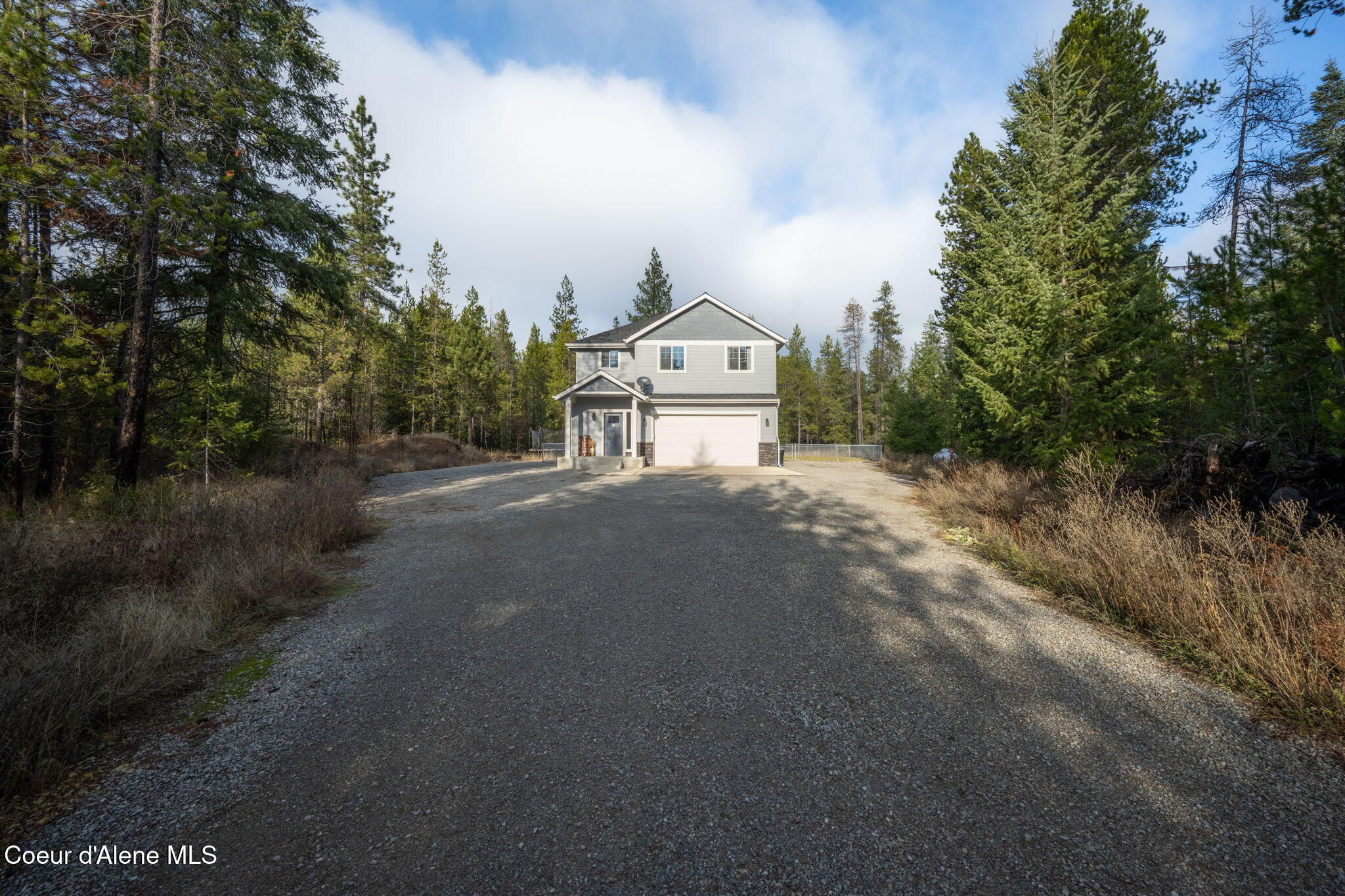 3739 W HILLSDALE RD