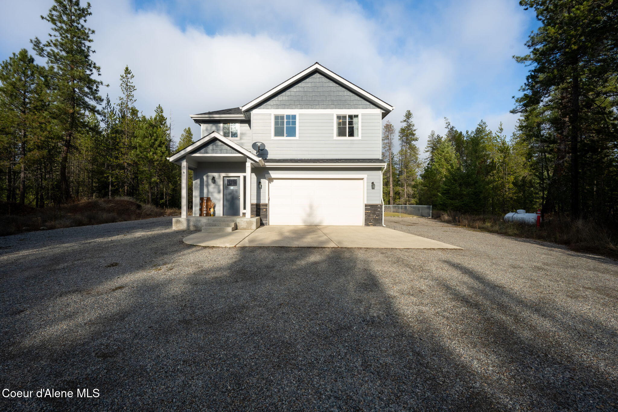 3739 W HILLSDALE RD