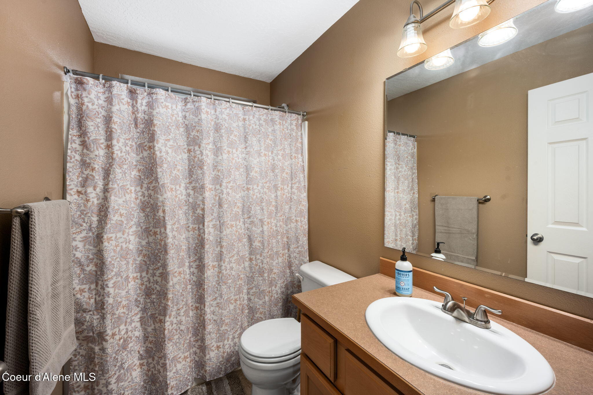7775 N Joanna Dr, Coeur d'Alene
