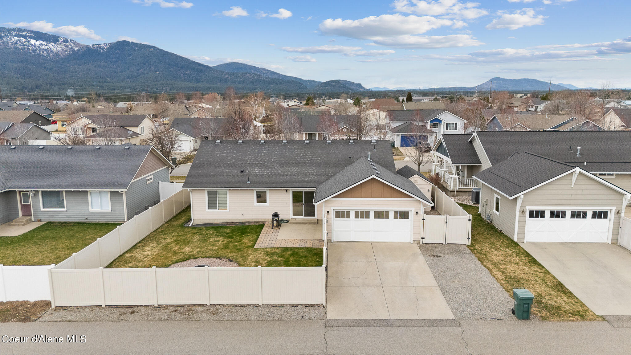 6658 W Soldier Creek Ave