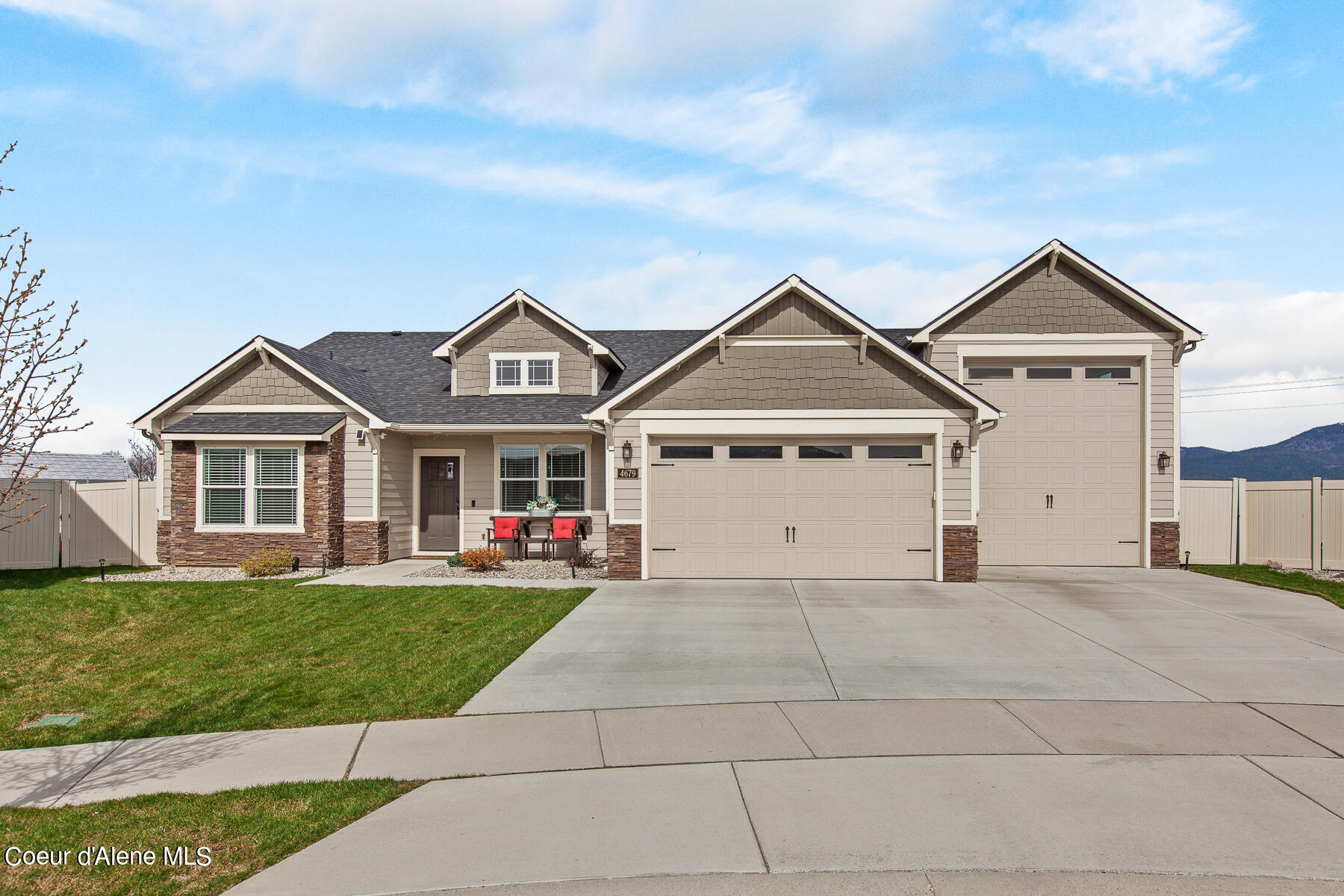 4679 N CONNERY LOOP