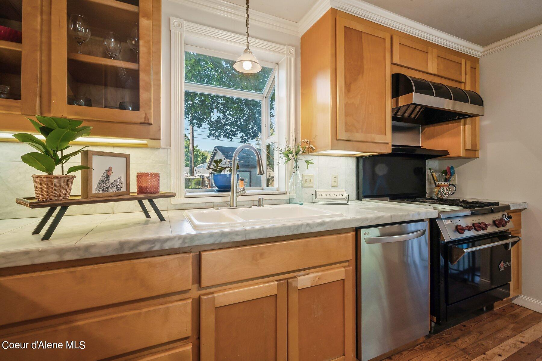 2011 E LAKESIDE AVE, Coeur d'Alene