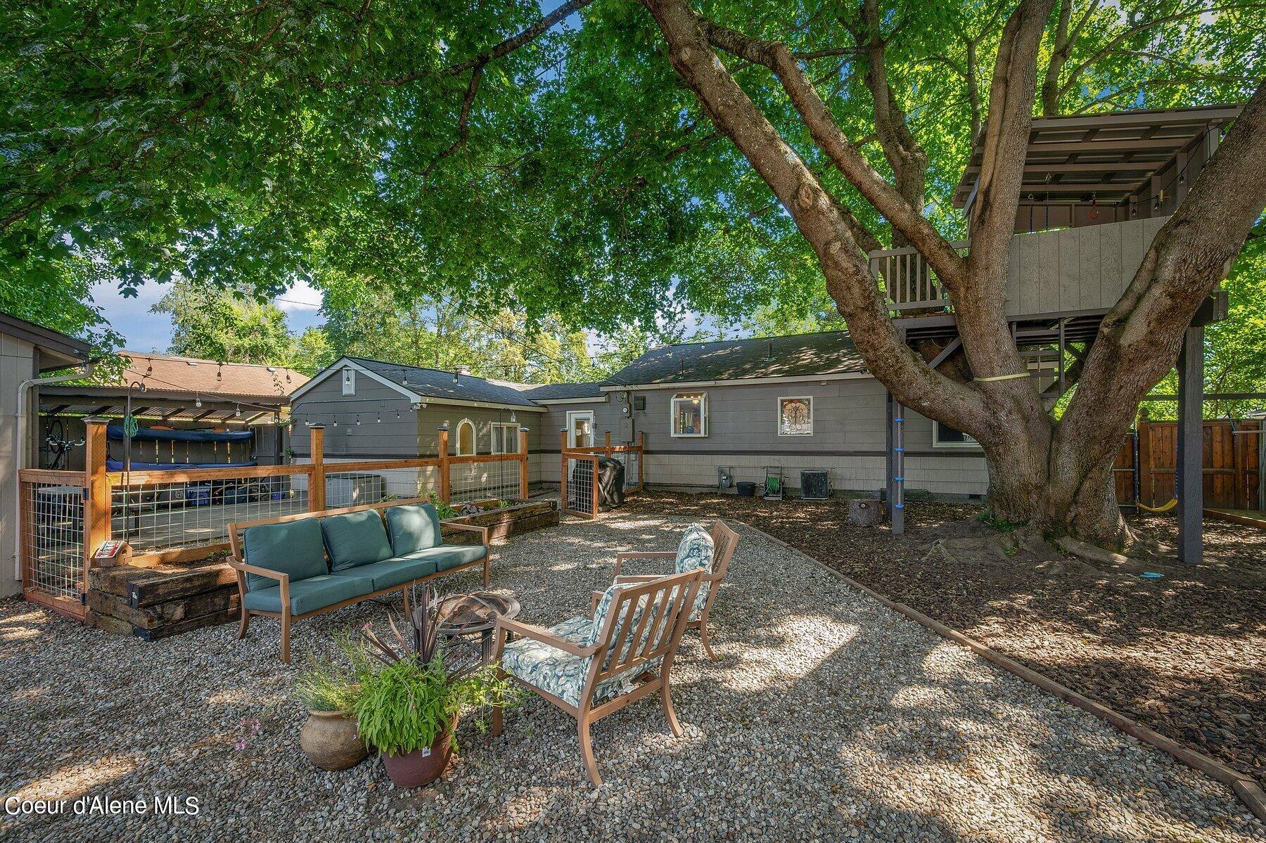 2011 E LAKESIDE AVE, Coeur d'Alene