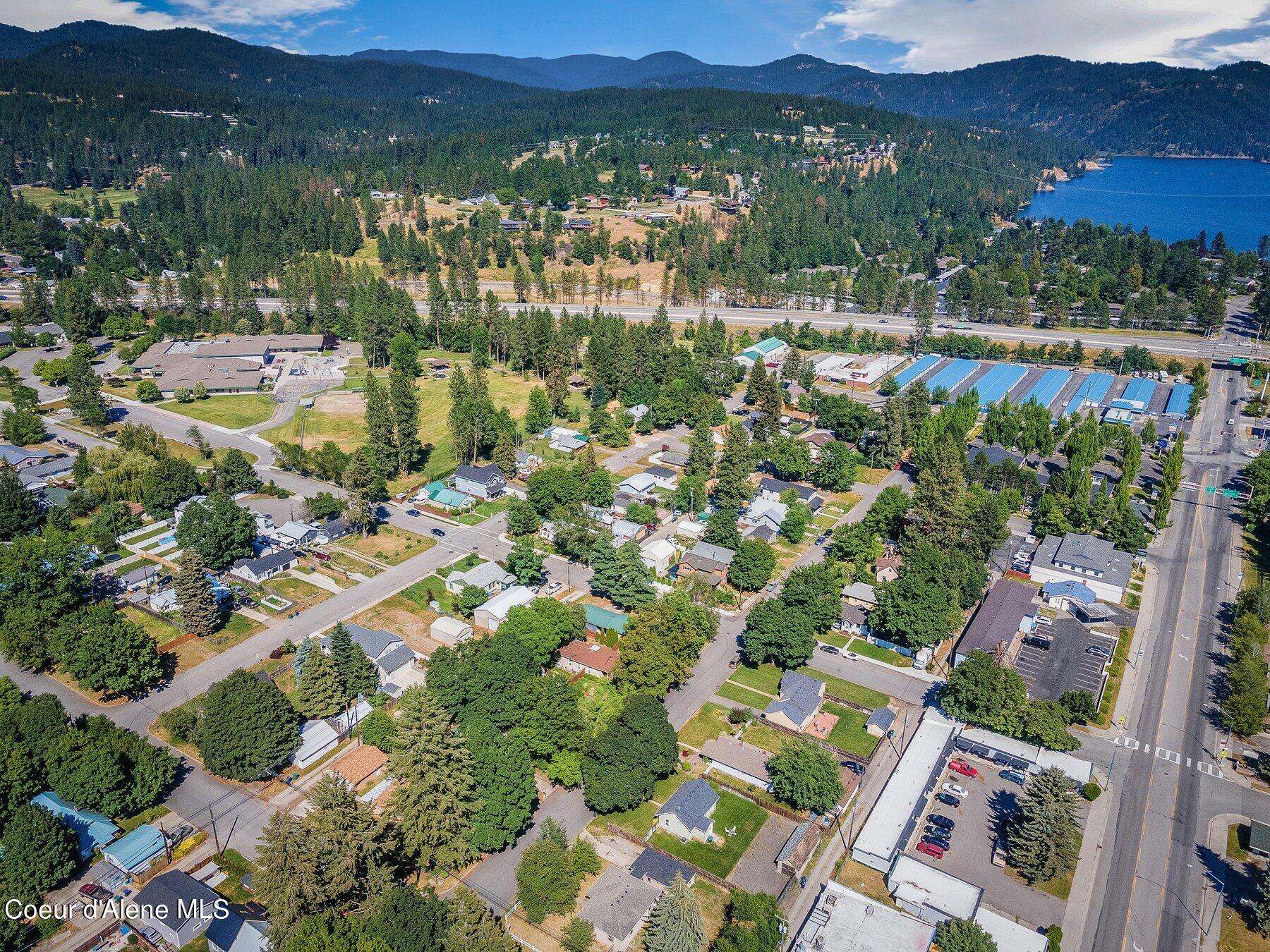 2011 E LAKESIDE AVE, Coeur d'Alene