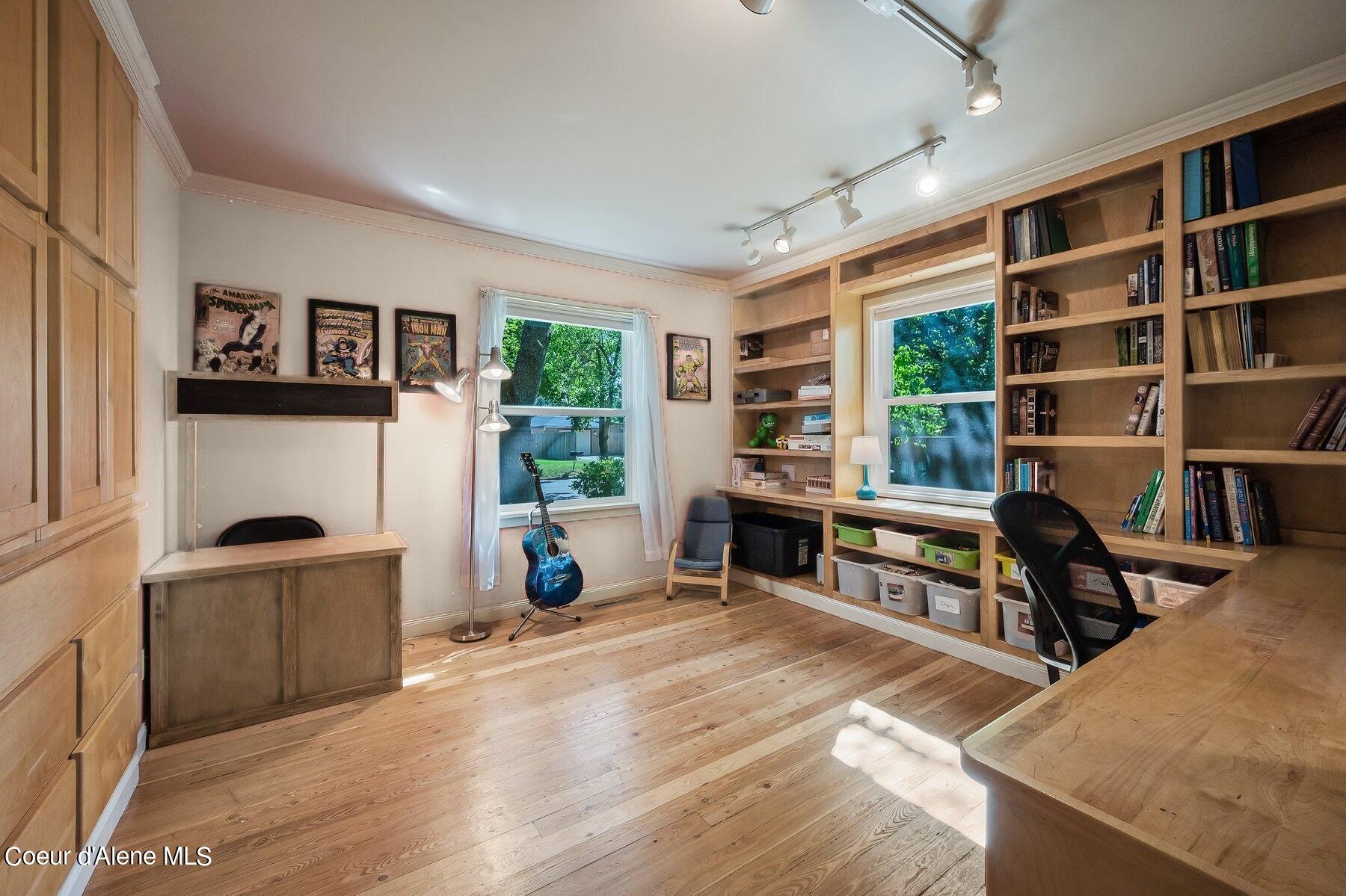 2011 E LAKESIDE AVE, Coeur d'Alene