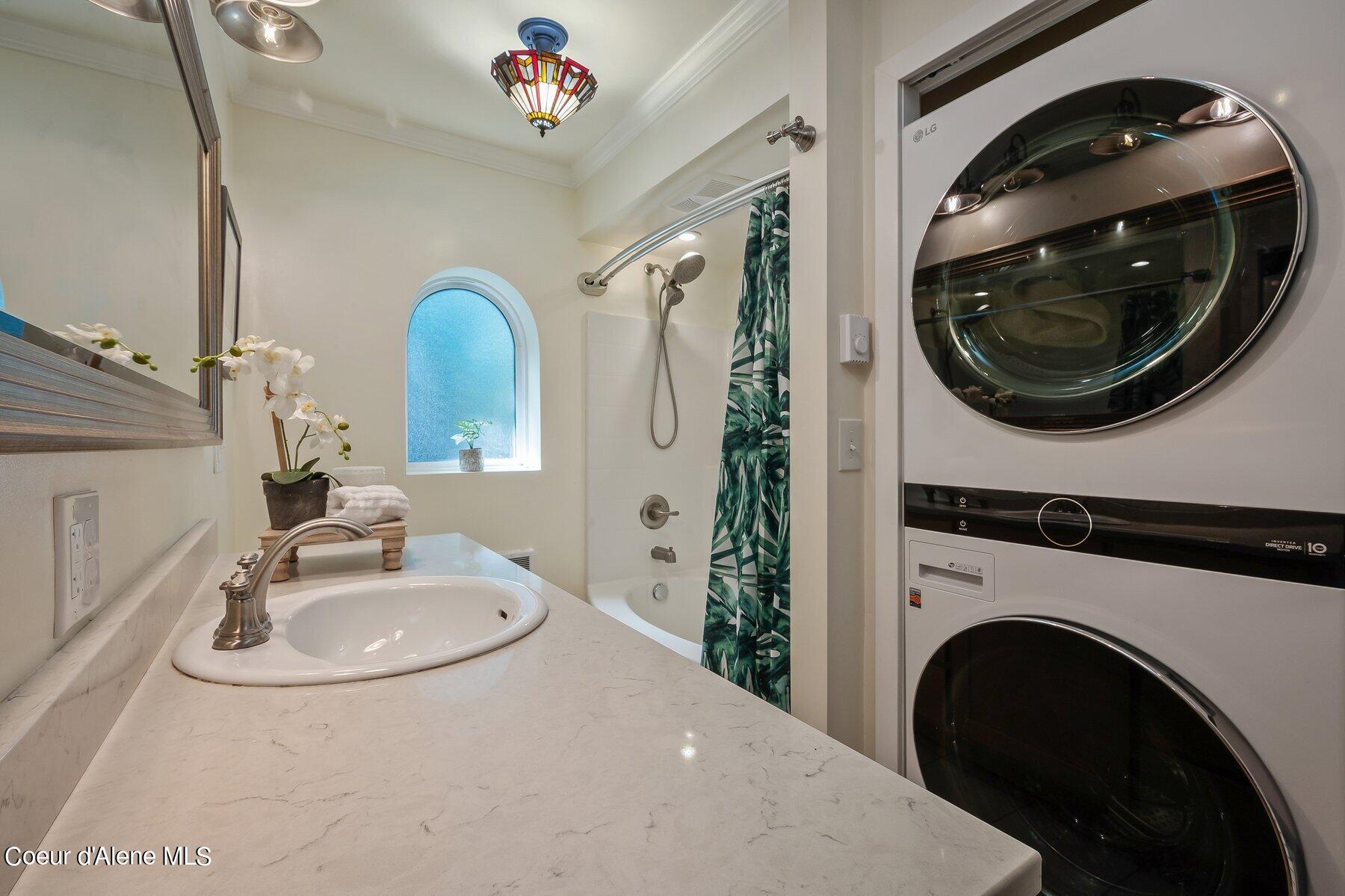 2011 E LAKESIDE AVE, Coeur d'Alene