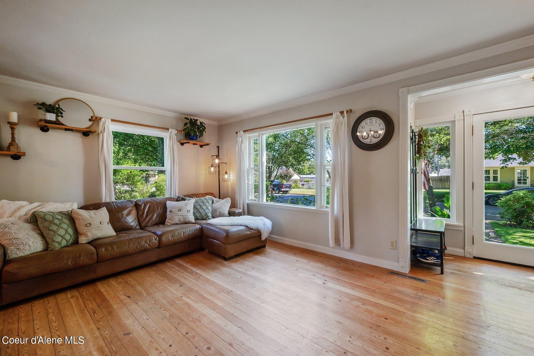 2011 E LAKESIDE AVE, Coeur d'Alene