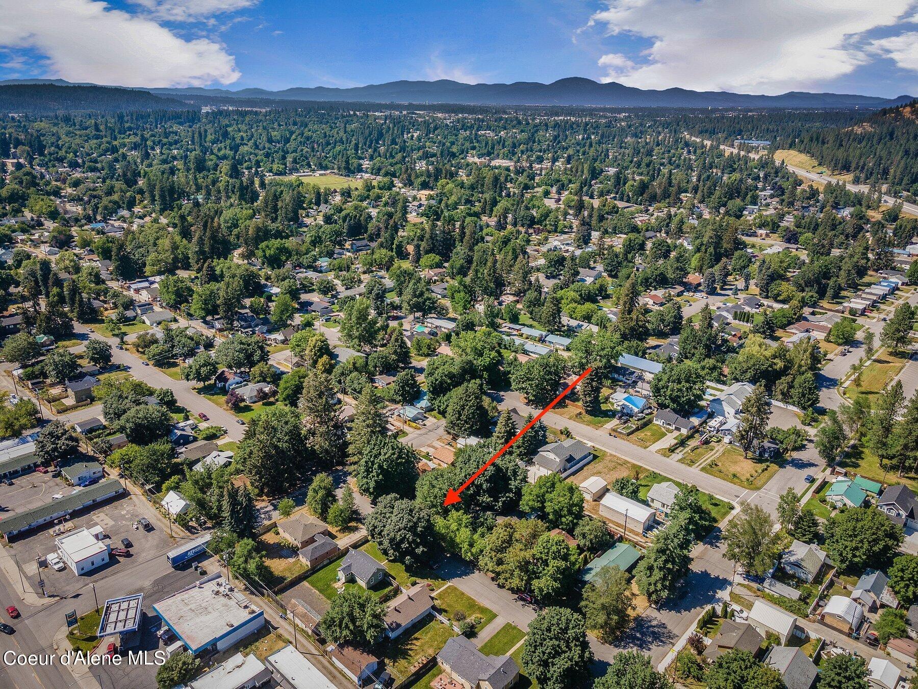 2011 E LAKESIDE AVE, Coeur d'Alene