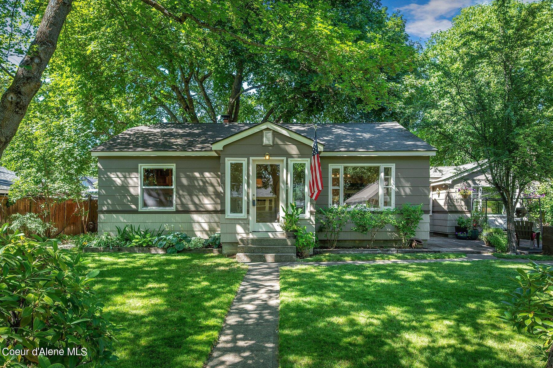 2011 E LAKESIDE AVE, Coeur d'Alene