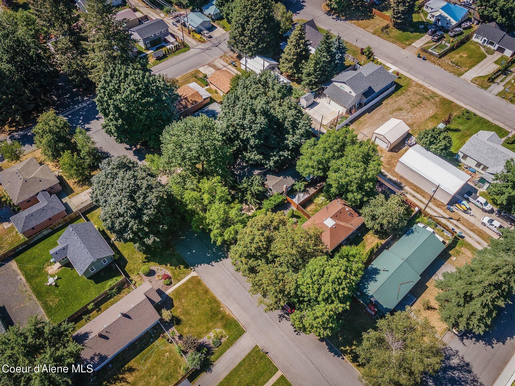 2011 E LAKESIDE AVE, Coeur d'Alene