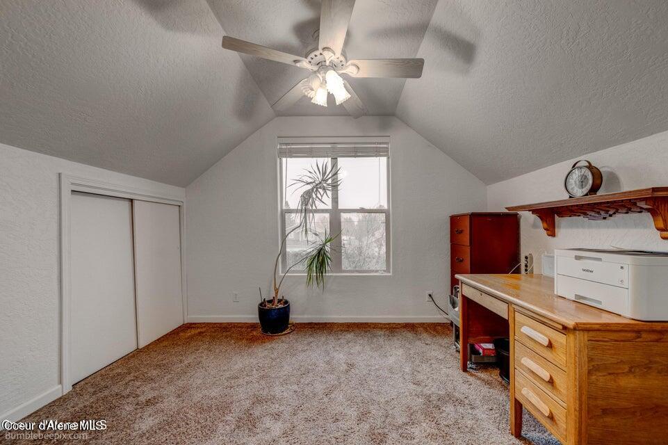 571 E CHESAPEAKE CT