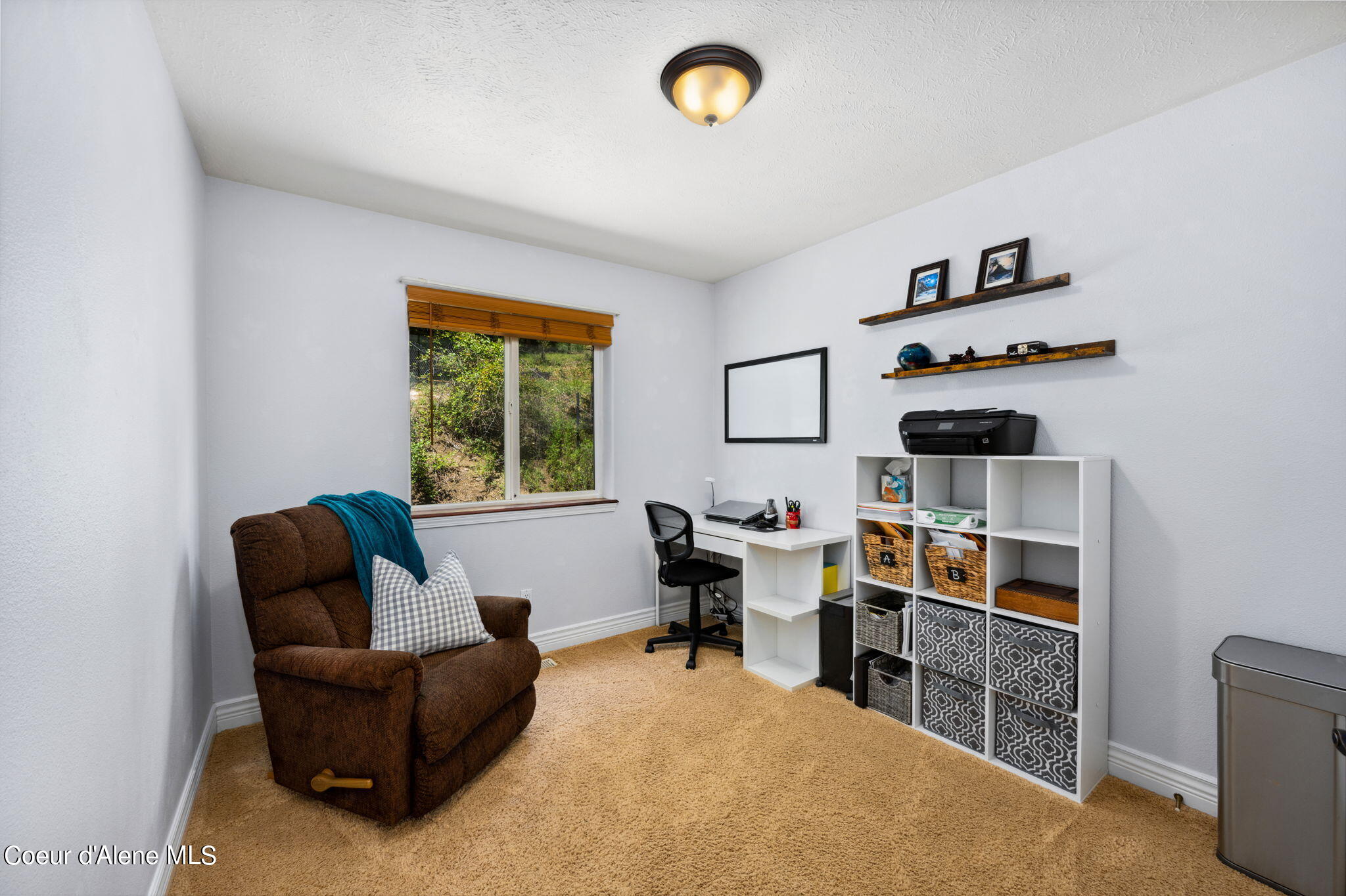 8657 N CLARKVIEW PL
