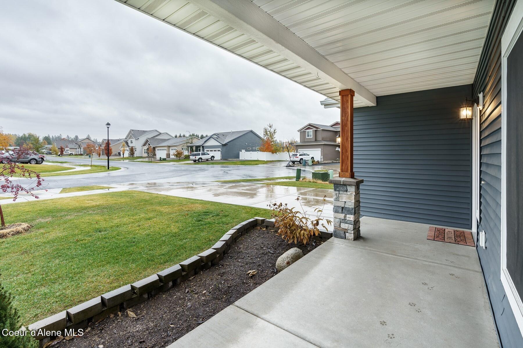 1185 W Wheatland Ave