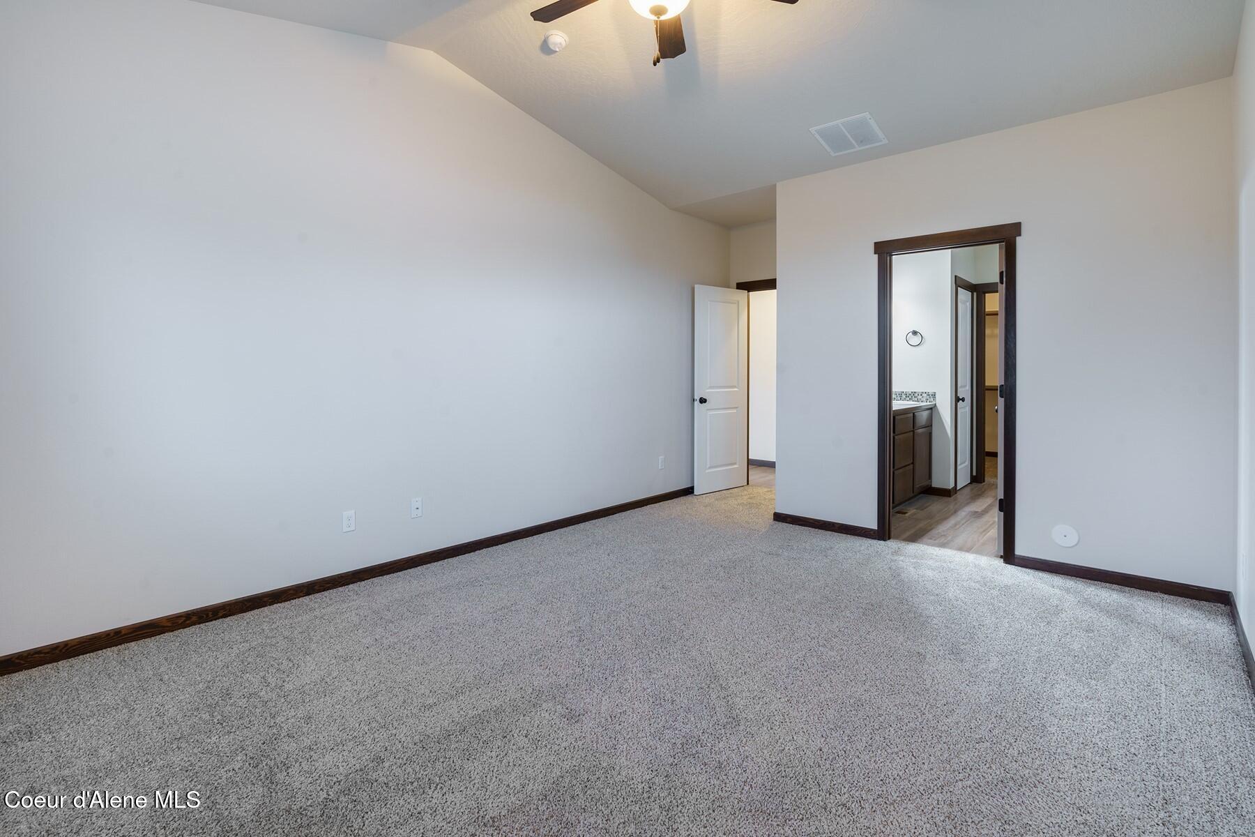 1185 W Wheatland Ave