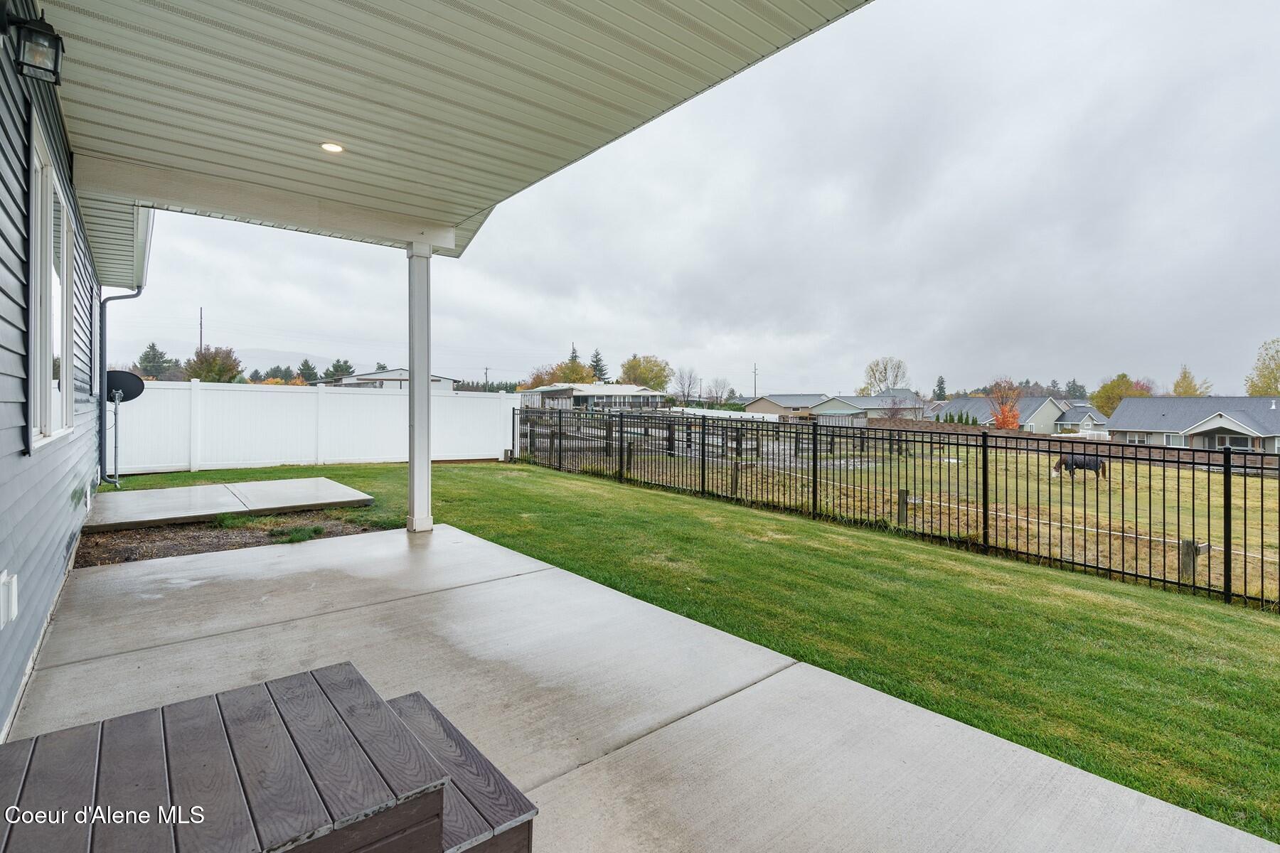 1185 W Wheatland Ave