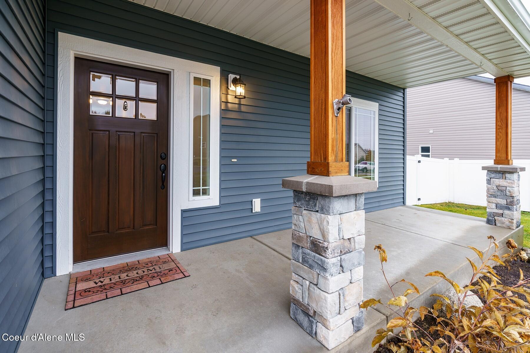 1185 W Wheatland Ave