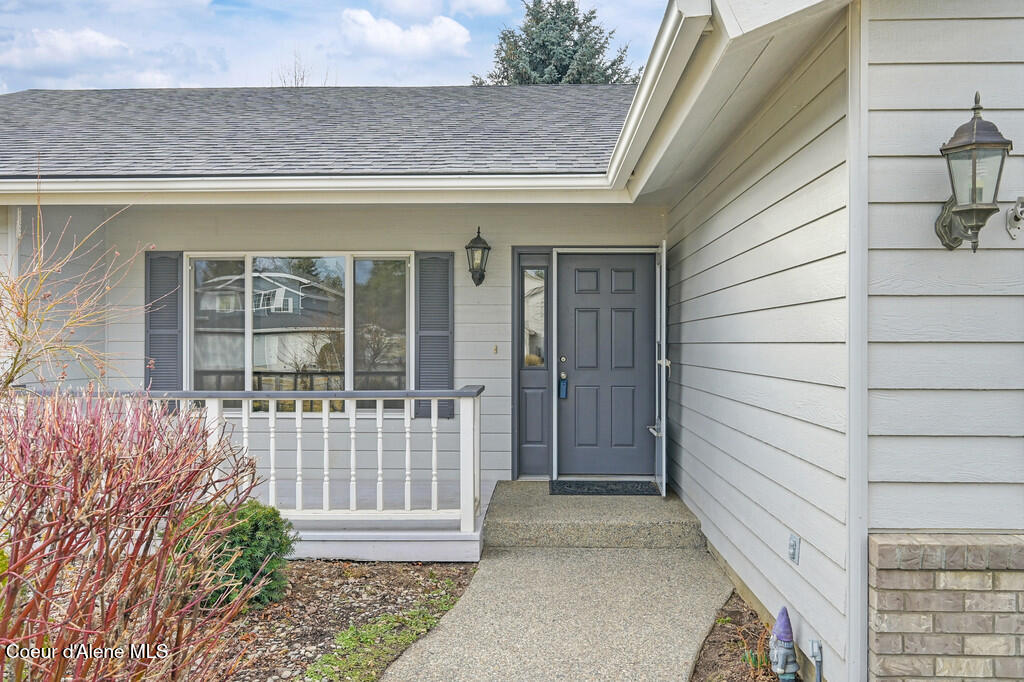 5907 N FERDINAND CT, Coeur d'Alene