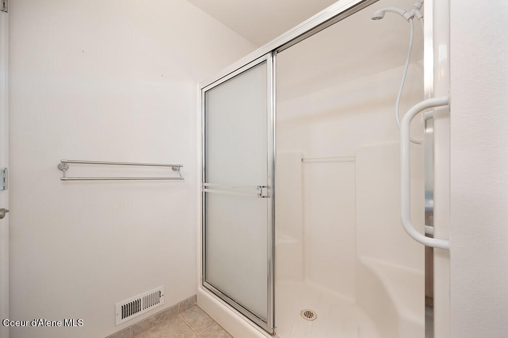 5907 N FERDINAND CT, Coeur d'Alene
