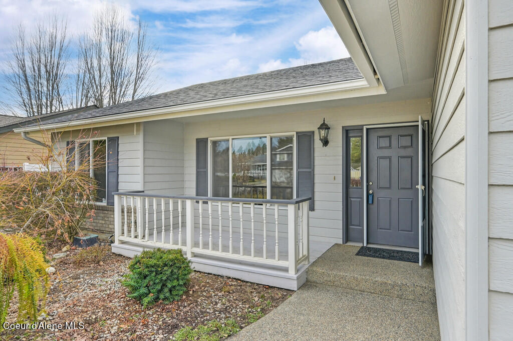 5907 N FERDINAND CT, Coeur d'Alene