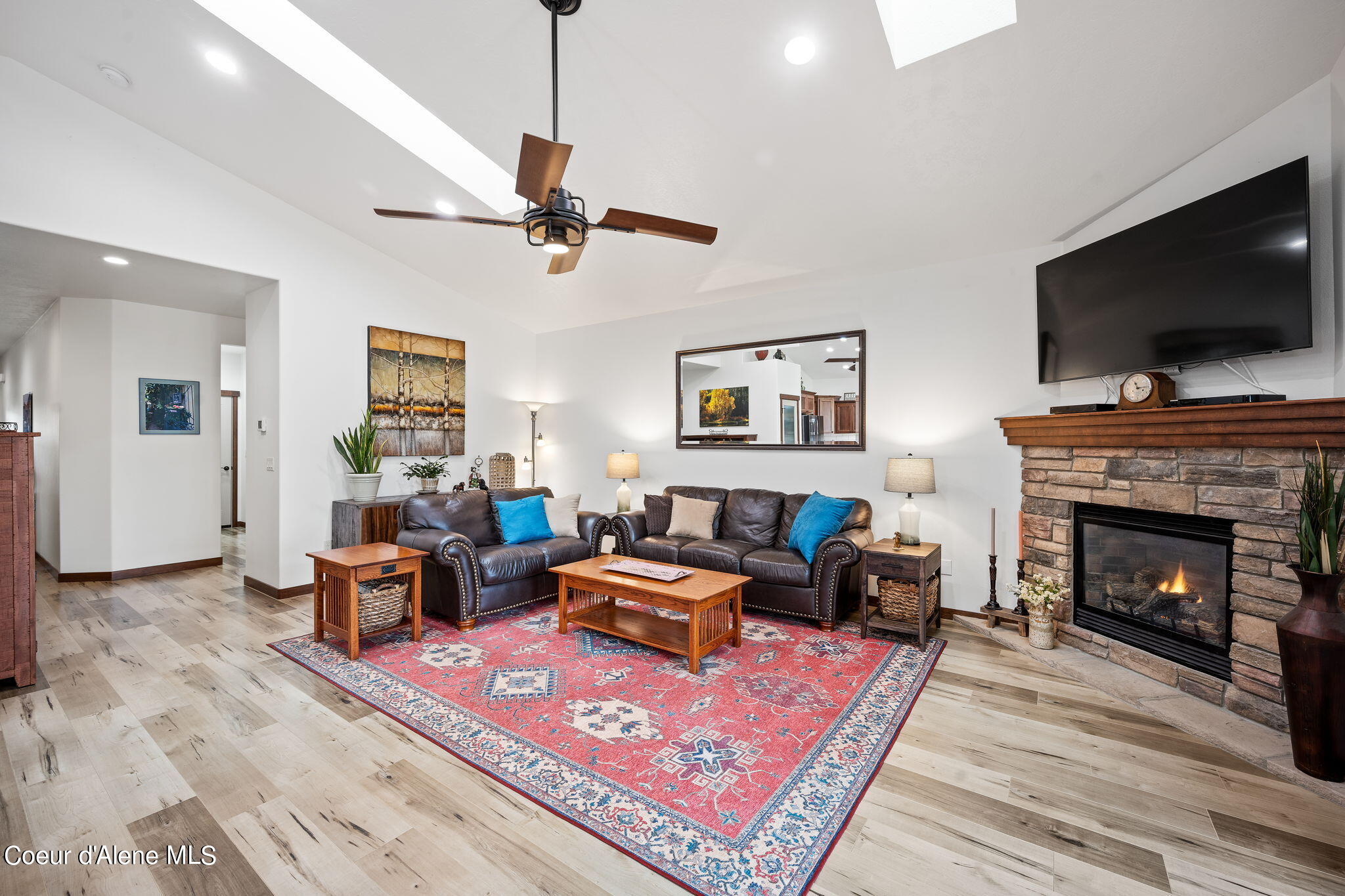 3133 N KIERNAN DR